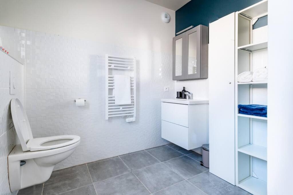 ☆ Blue Provencal Appartement ☆ Morieres-les-Avignon Buitenkant foto